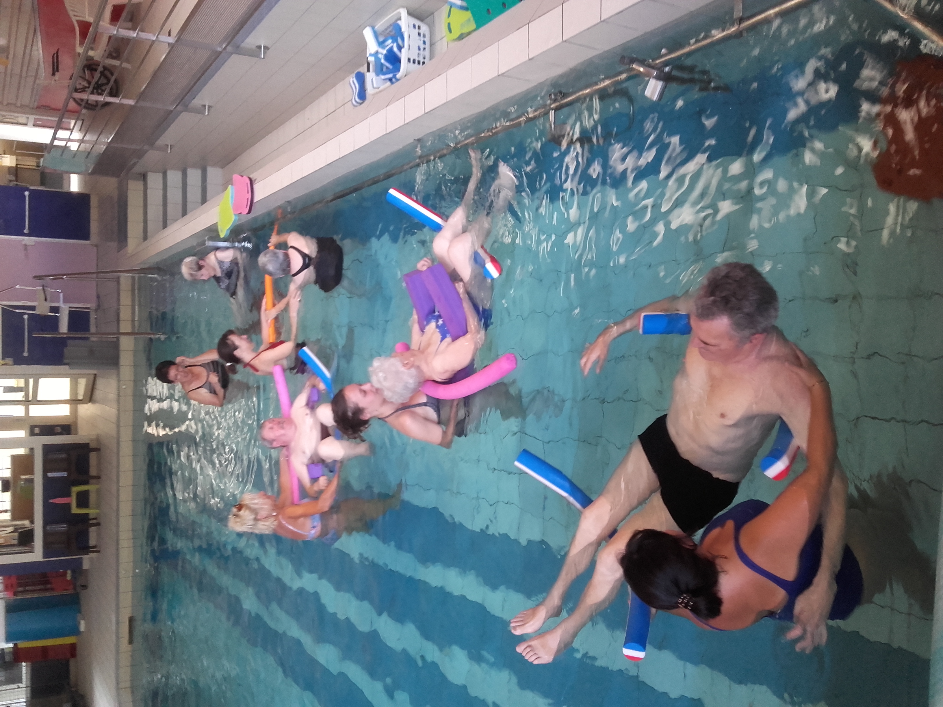 « Le Grand bain » pour 6 résidents de l’EHPAD COS Saint Philibert 