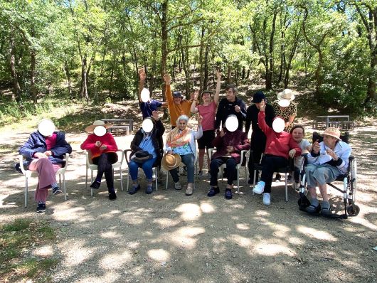 Un pique-nique au parc de Pichauris