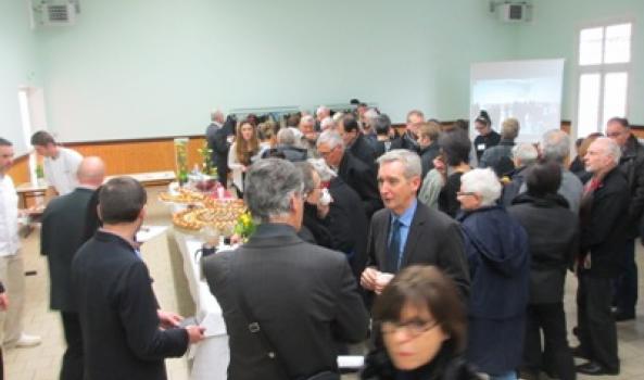 Pose de la première pierre