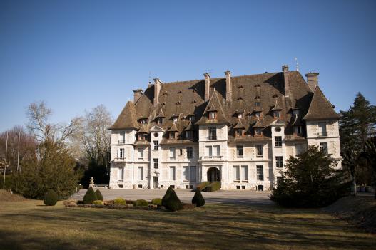 Vue de la facade principale du cahteau